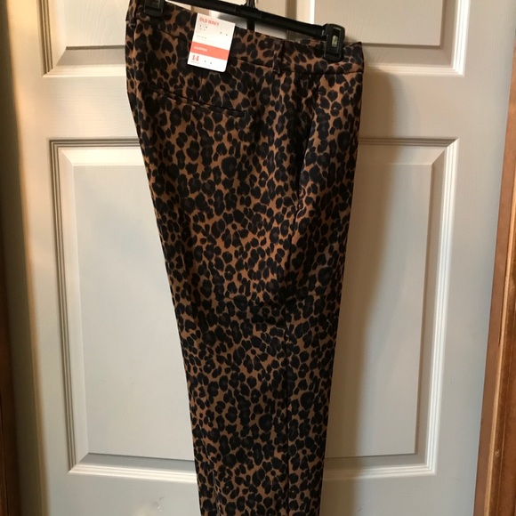 Old Navy Harper Pants - NWT - Old Navy Leopard Slacks